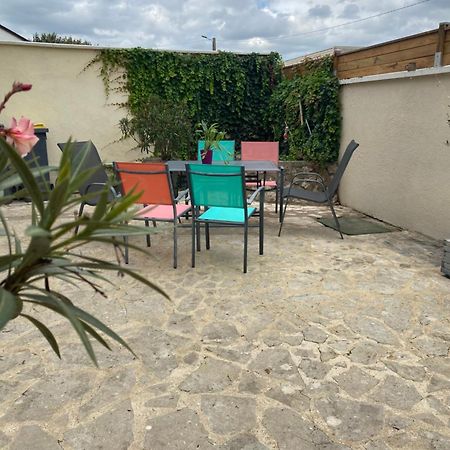 Studio Les Trois Maries Fondettes Proche Tours Luaran gambar