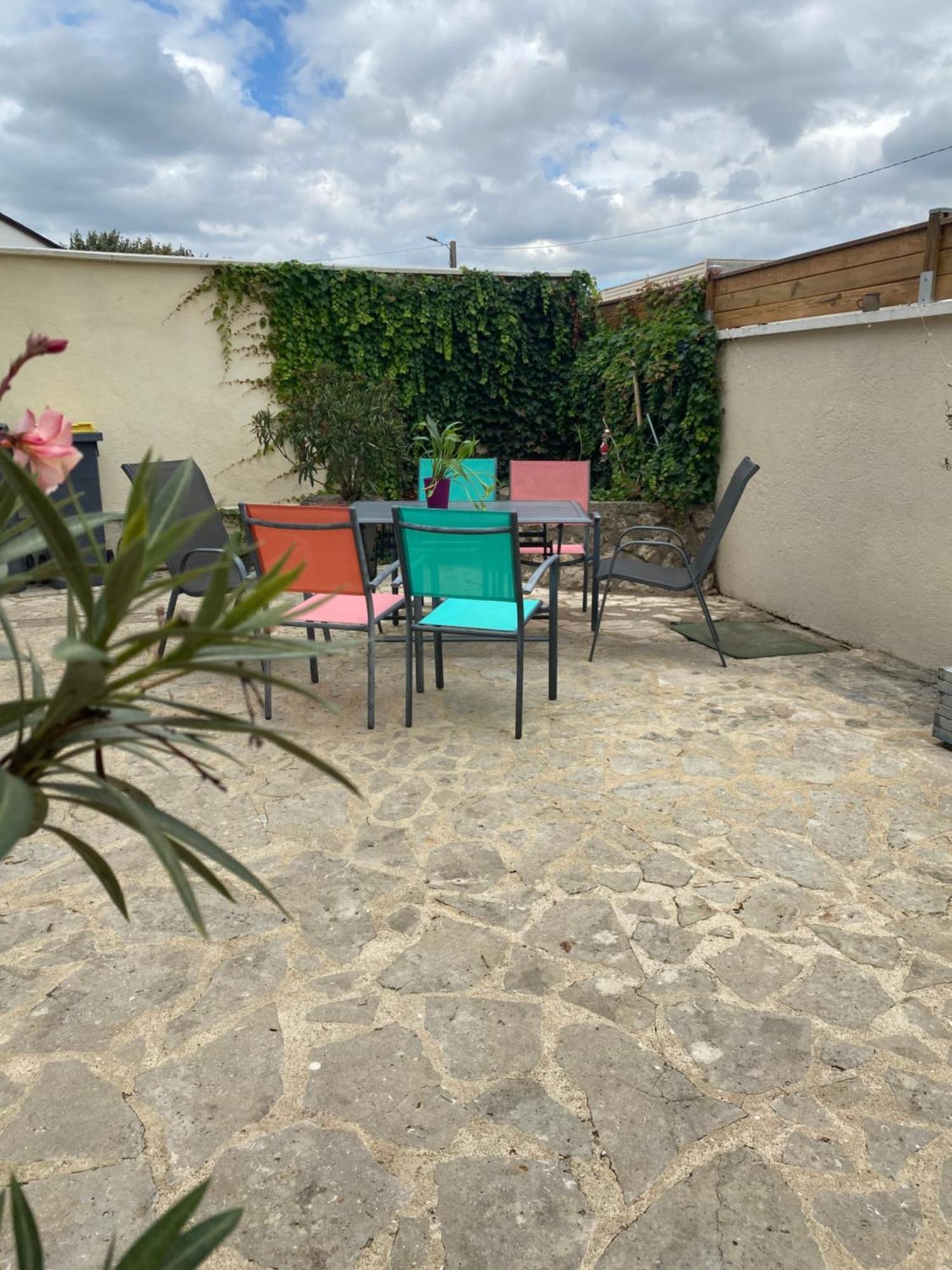 Studio Les Trois Maries Fondettes Proche Tours Luaran gambar